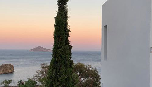 PATMOS Confidential - Foto 2