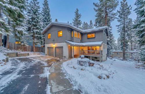 The Big Bear Chalet Private Hot Tub - Foto 5