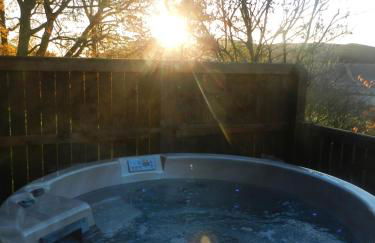 Silver Birch Lodge With Hot Tub Near Cupar, Fife - Foto 1