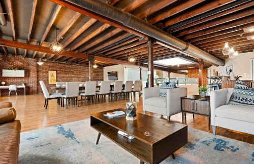 Swepson Guesthouse KING Sleep42 15BR 10BA 22Beds - Foto 12