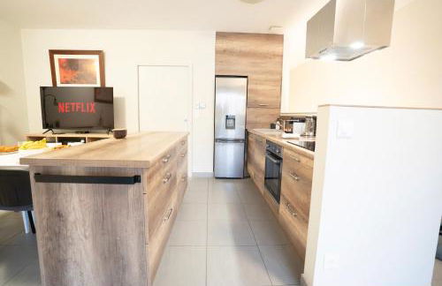 Air-conditioned 2 bedroom apartment with Terrace Parking Carcassonne - Foto 10