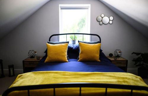 The Coach House at Wenvoe Manor, Cardiff - Photo 5