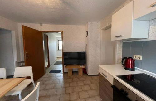 Monteurwohnung in Hohenstadt A8, ULM, GUENSTIG, WIFI, SMART TV - Foto 9