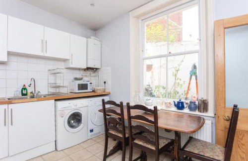 Cosy 2 Bedroom Apartment in Central London With Garden - Foto 22