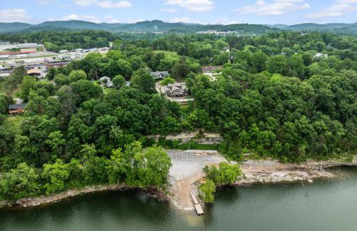 Grande Villa – Lake Cumberland View • Hot Tub • Game Room • Walk to Boat Ramp ➠ 389 - Foto 71