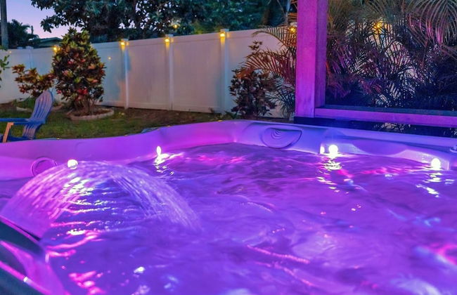 4b 2b w Hot Tub BBQ Firepit 9mins to Beach - Foto 7