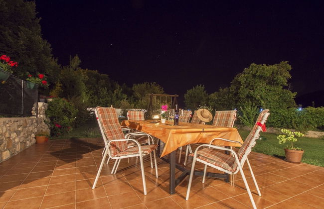 Adorable Holiday Home With Private Pool & Terrace With Barbecue - Foto 21