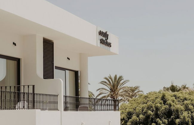 Comfy Studios Hotel - Photo 63