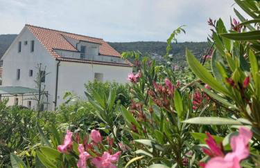 Apartmani Kamil - Photo 5