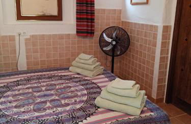 3 Bed Lodge - Sleeps 6 - Pool - Terrace - Parking - Foto 5