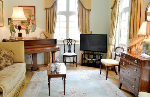 Cutcliffe Chambers - Hppr - Photo 2