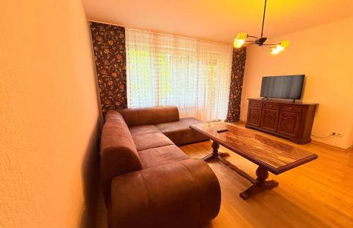 Altmodische 3 Zimmer Wohnung - Foto 1