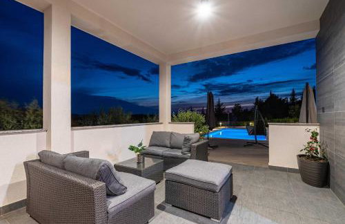 MY DALMATIA - Luxury villa Burra with private pool, jacuzzi and sports court - Foto 61