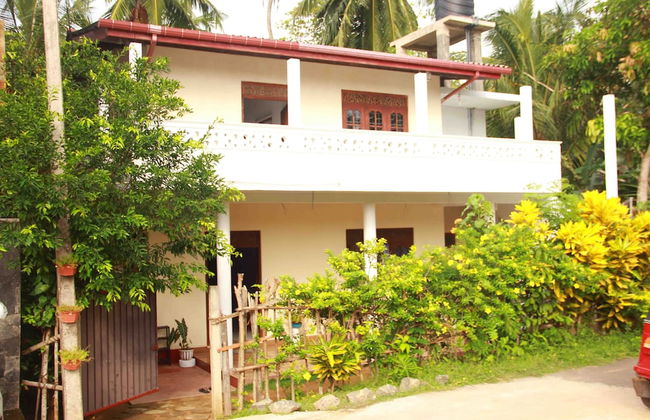 Hikka Yellow Villa - Hikkaduwa - Foto 1