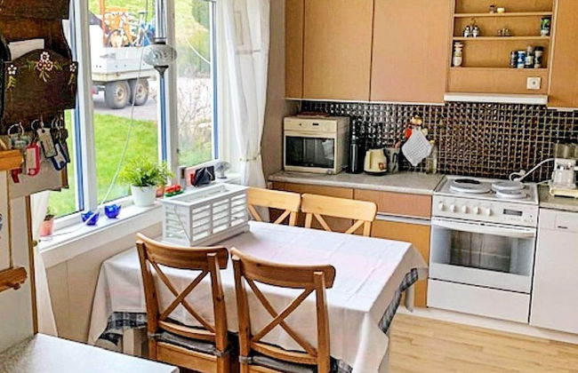 8 Person Holiday Home in Skei i Jølster - Photo 9