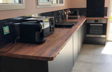 La Poupe, F3 avec terrasse à 60m de la plage - Photo 3