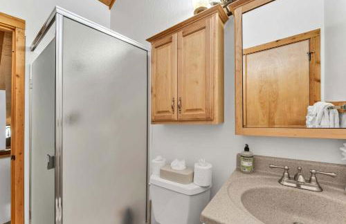 Cozy Mountain Retreat in Truckee Near Northstar - Foto 19