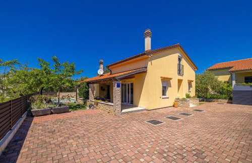 Holiday house AMARILLA with private pool - Photo 34