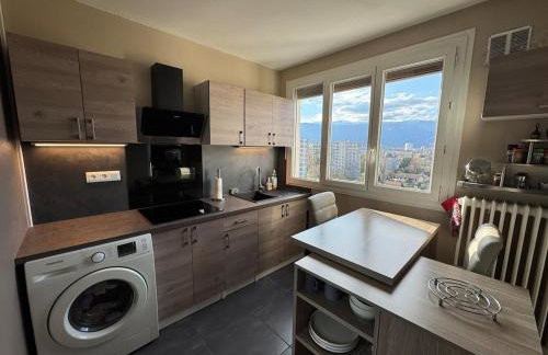 Panoramic top floor - Mountain view - 6 people 2 chambres - Foto 12