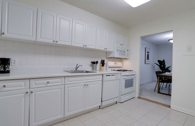 DC Airport Metroline Apartments - Foto 54