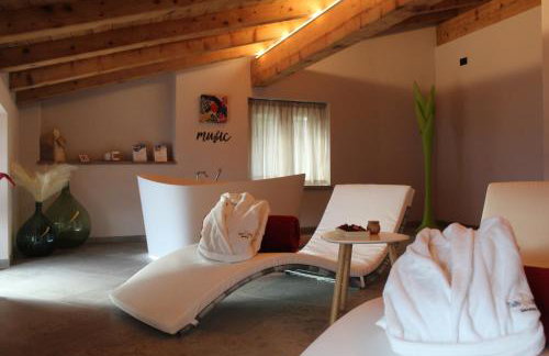 Twinssuites - Adults only - Photo 1