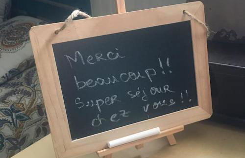 Studio de charme pour séjour tranquille à deux - Groupama Stadium - LDLC Aréna - Fiducial Astéria - Eurexpo - Aéroport St Exupéry - Base nautique du Grand Large - Foto 46