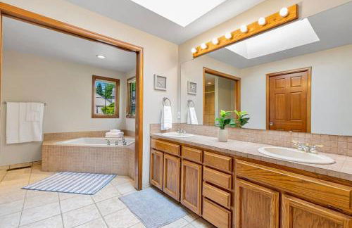 Family Redmond Home with AC 3 mins to MSFT - Foto 9