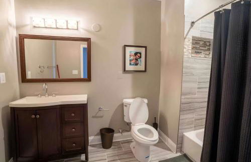 Modern Retreat Near John Hopkins Central Location! - Foto 16