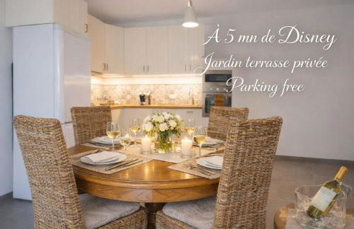 Appartement Cosy - jardin Terrasse privée-Free parking 5MN DISNEY - Foto 2