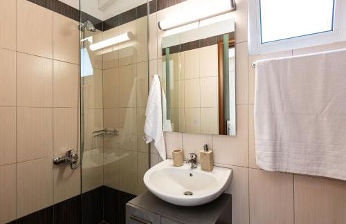 Gramvella Resort - Photo 21