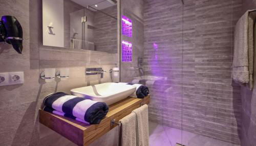 Modern exclusive Villa with Pool and Mountain View - Foto 4