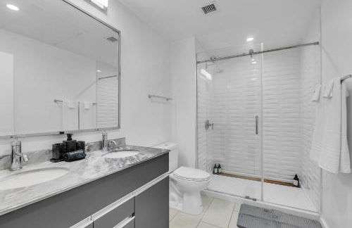 Bright 1BR Near BOKCenter-Gym,Lounge,Balcony,PetOK - Foto 3