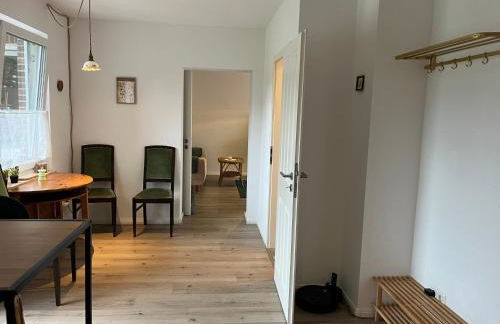 FeWo Brauel am Nordpfad Zevener Geest - Ruhige, moderne 2 Zimmer Wohnung, Ladestation, Parkplatz, Wlan, Garten - Foto 15