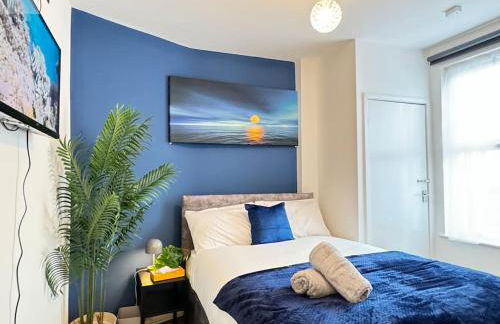 TV in Every Room Free Parking - Foto 18