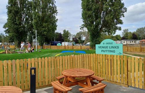 Caravan Holiday Home - Photo 19