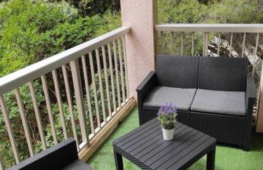 Charmant studio tout équipé à 100m de la plage, clim, terrasse, parking, Wifi, linge de maison inclus - Foto 8