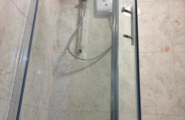 Ivy Cottage Two Bedroom & Garden in Temple Fortune - Foto 3