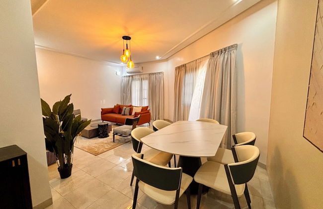 Lighthouse Signature Suites - Photo 68