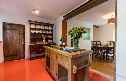 Large family home based at Westerlands Farm - Photo 7