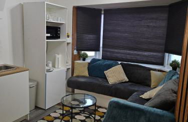 Femros Apartments, 15mins to city center. - Foto 2