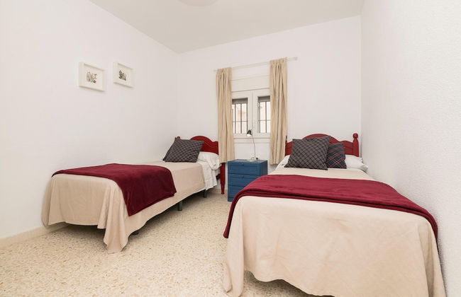 El Coto in Chiclana de la Frontera - Foto 25