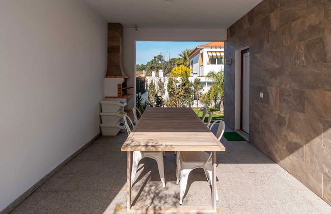 LV Premier LA2 Pool AC Garden sea View - Photo 46