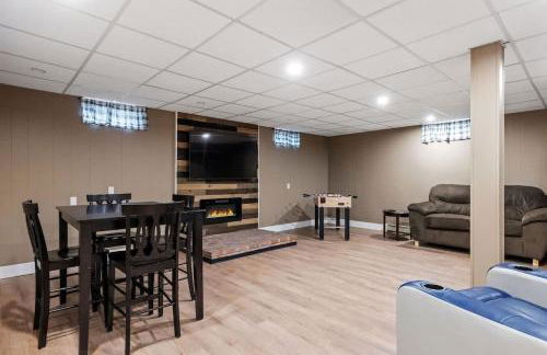 Lake Escape Family & Pet Friendly with Dock Access - Photo 49