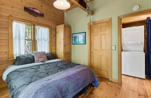 Secluded Getaway with Private Hot Tub - Foto 16