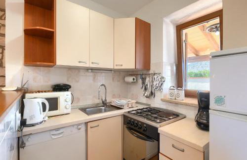 Holiday Home in Segotici With Private Pool - Foto 35