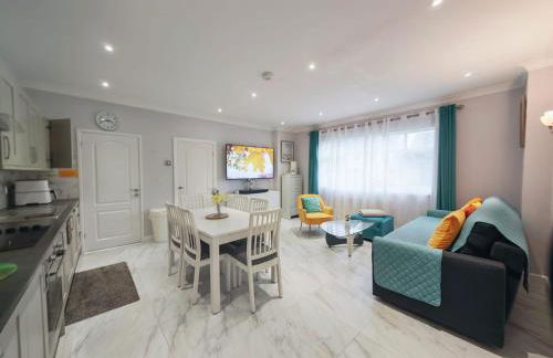 Bungalow Step Free Access - Close To The Beach - Photo 1