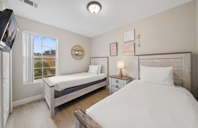 8416 Blue Lagoon Dr - Photo 28