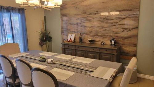 4 miles to Strip / Big house with pool - Foto 3