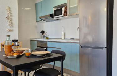 Azul - Estudio con vistas al mar, piscina y acceso directo a la playa by Redi - Photo 8