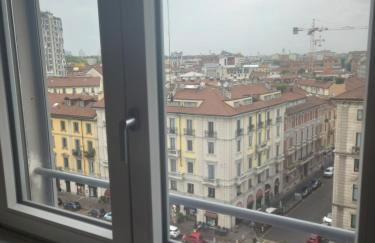 HOME SUITE HOME with FREE PARKING GARAGE - CON PARCHEGGIO INCLUSO nuovo con 2 camere da letto e due bagni - new apartament with 2 bdrooms 2 bathrooms- jellow SUBWAY METRO gialla Porta Romana 3 stops to Duomo - Foto 23